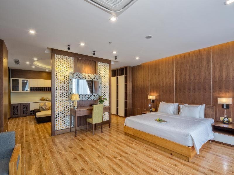 Nhu Minh Plaza 4* Дананг