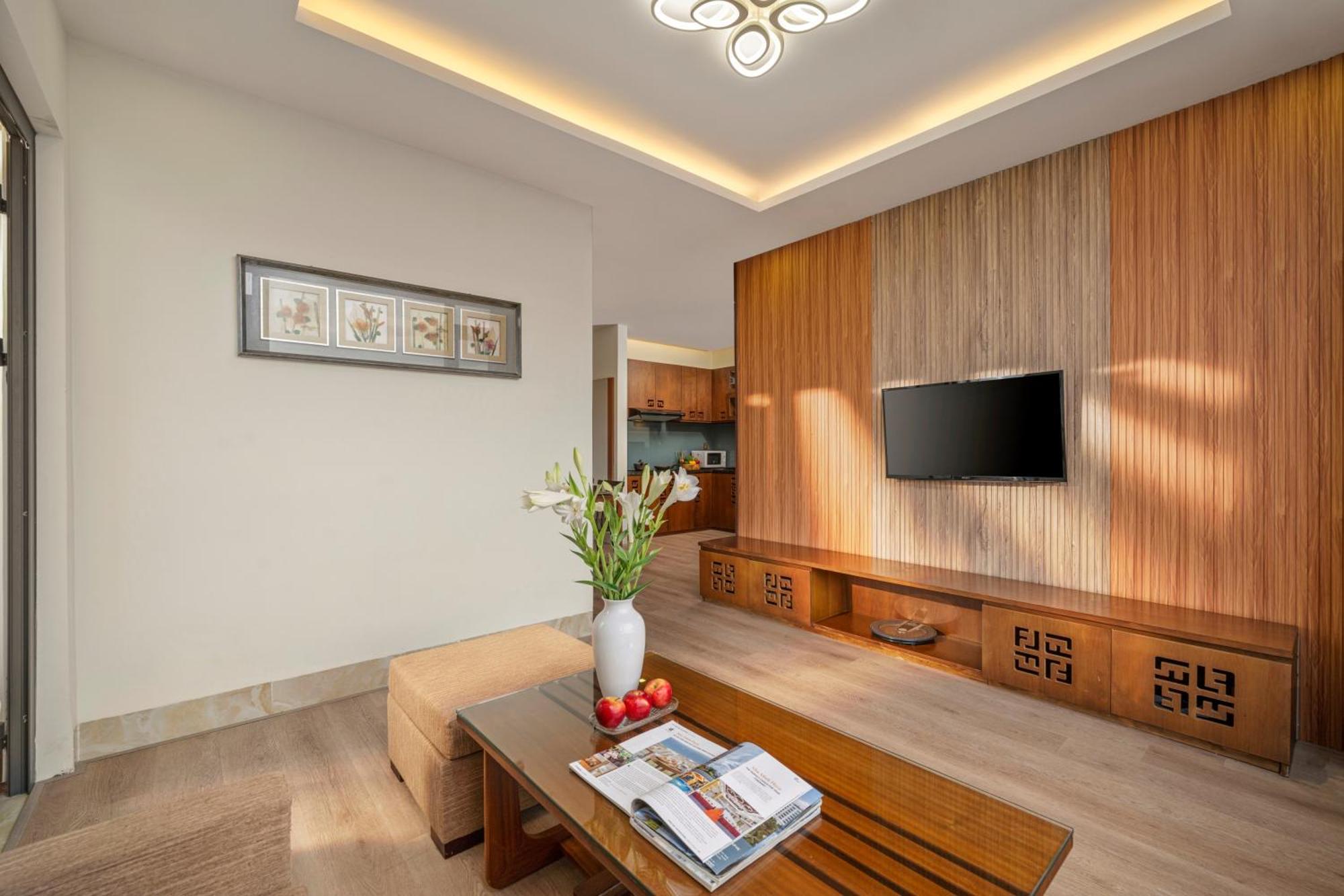 Nhu Minh Plaza Отель 4*