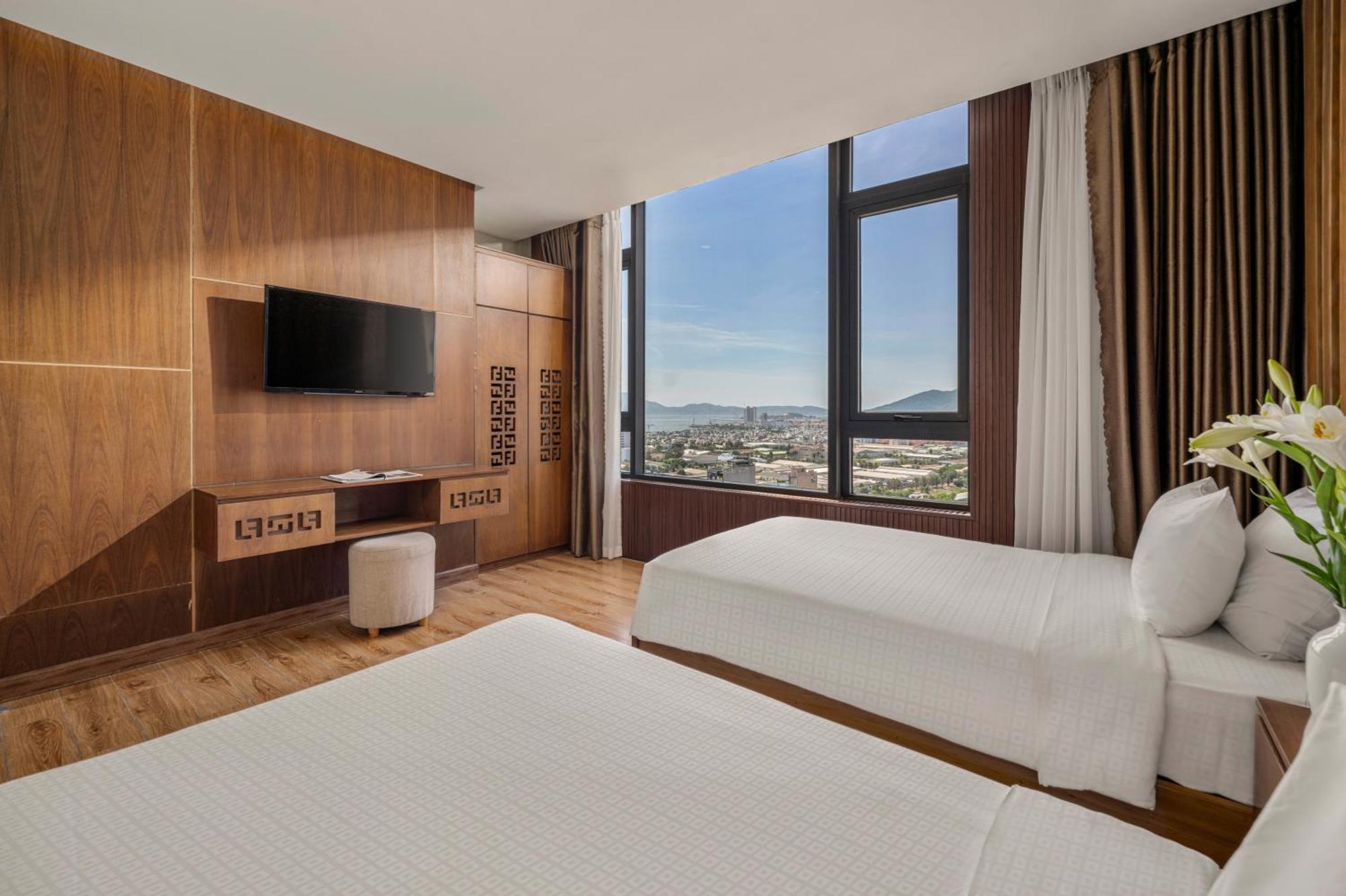Отель Nhu Minh Plaza 4*